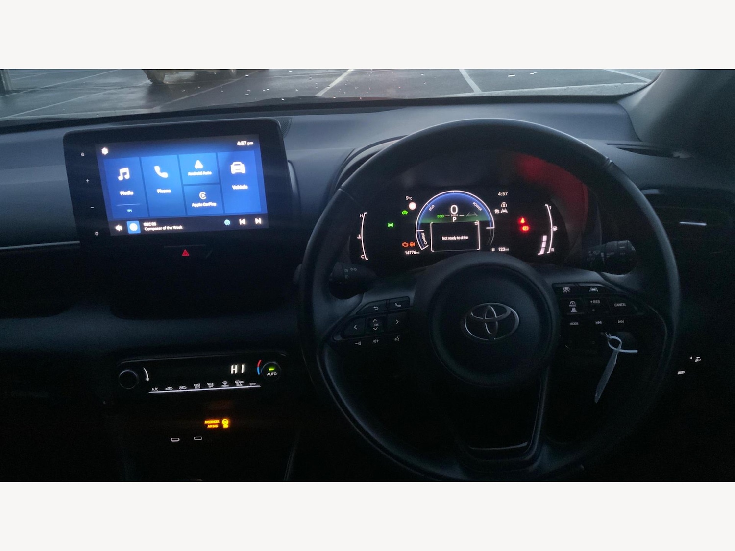 Used Toyota Yaris 2024 for sale - 77351354: Photo 8