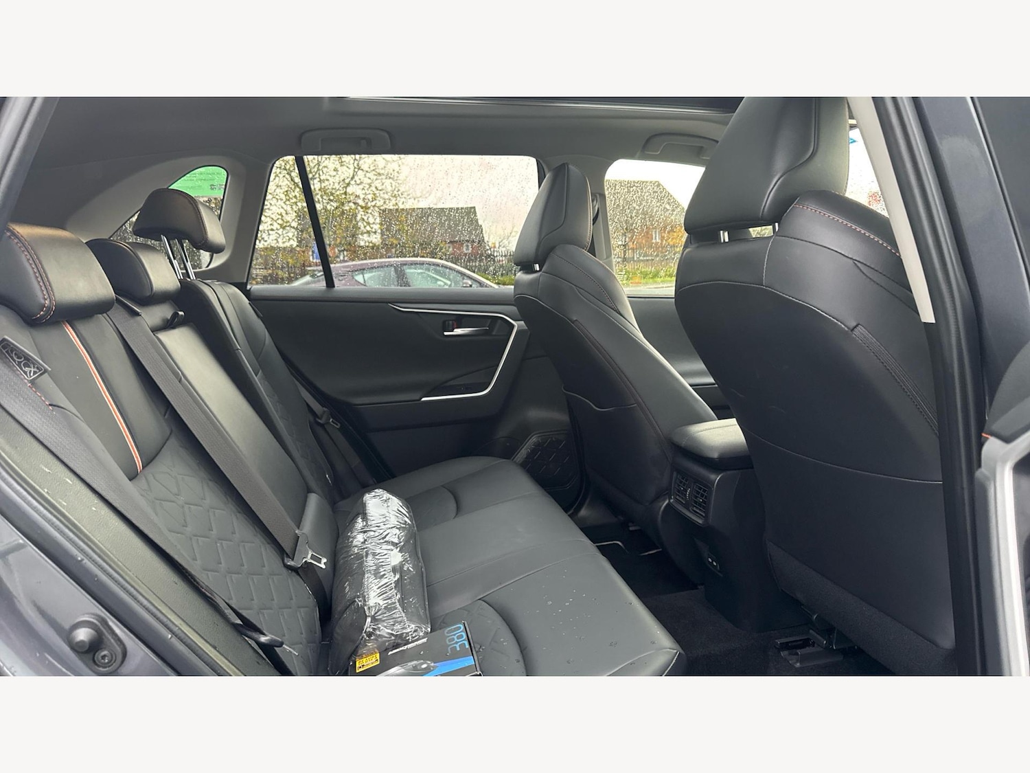 Used Toyota RAV4 2022 for sale - 76850525: Photo 14