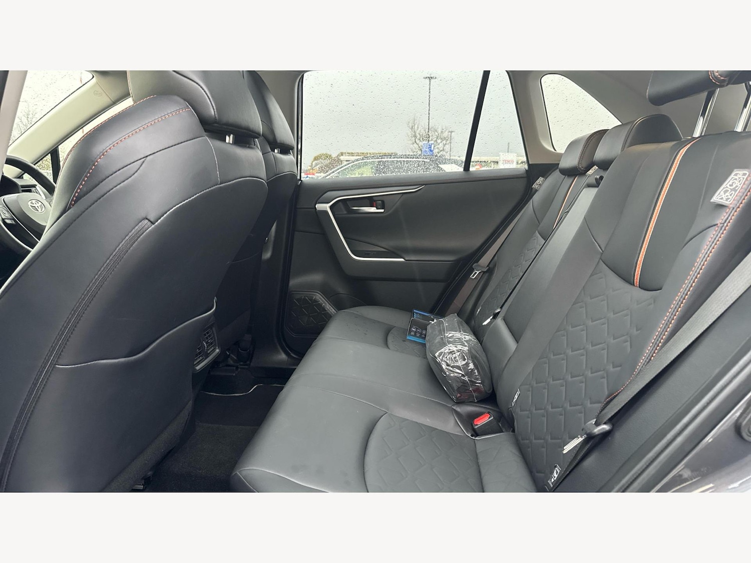 Used Toyota RAV4 2022 for sale - 76850525: Photo 15