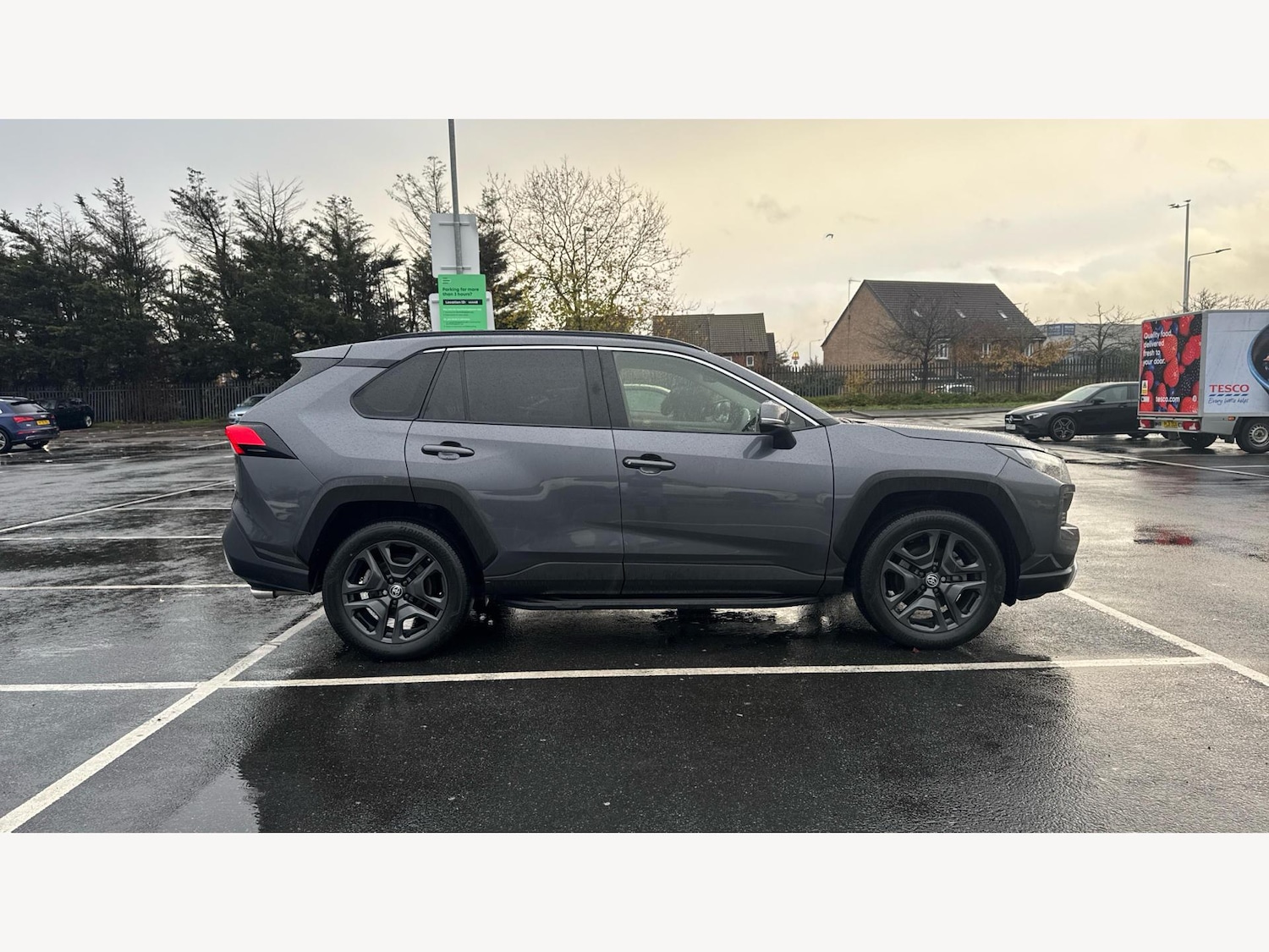 Used Toyota RAV4 2022 for sale - 76850525: Photo 18