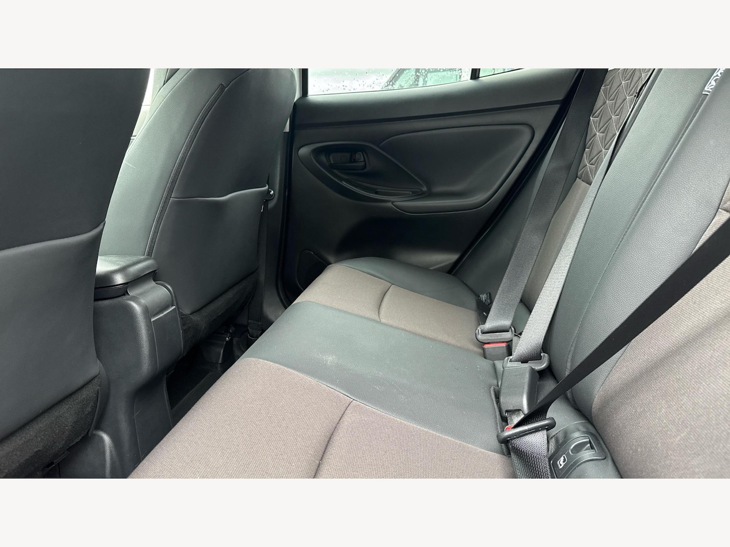 Used Toyota Yaris Cross 2022 for sale - 76521842: Photo 15