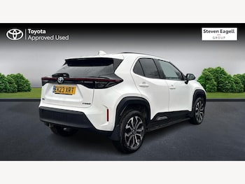 Used Toyota Yaris Cross 2023 for sale - 78535897: Photo