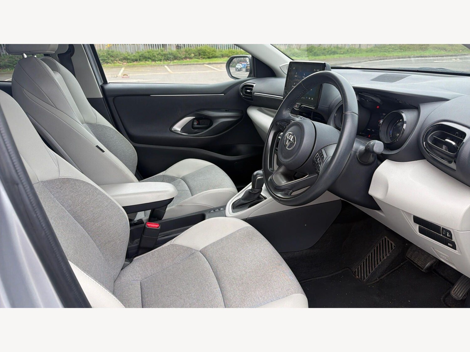 Used Toyota Yaris 2023 for sale - 78006769: Photo 13