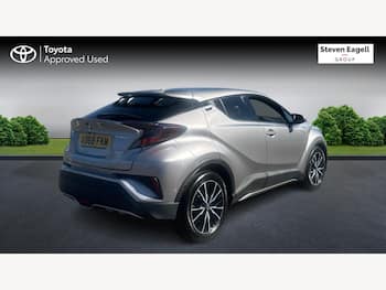Used Toyota C-HR 2019 for sale - 79698896: Photo