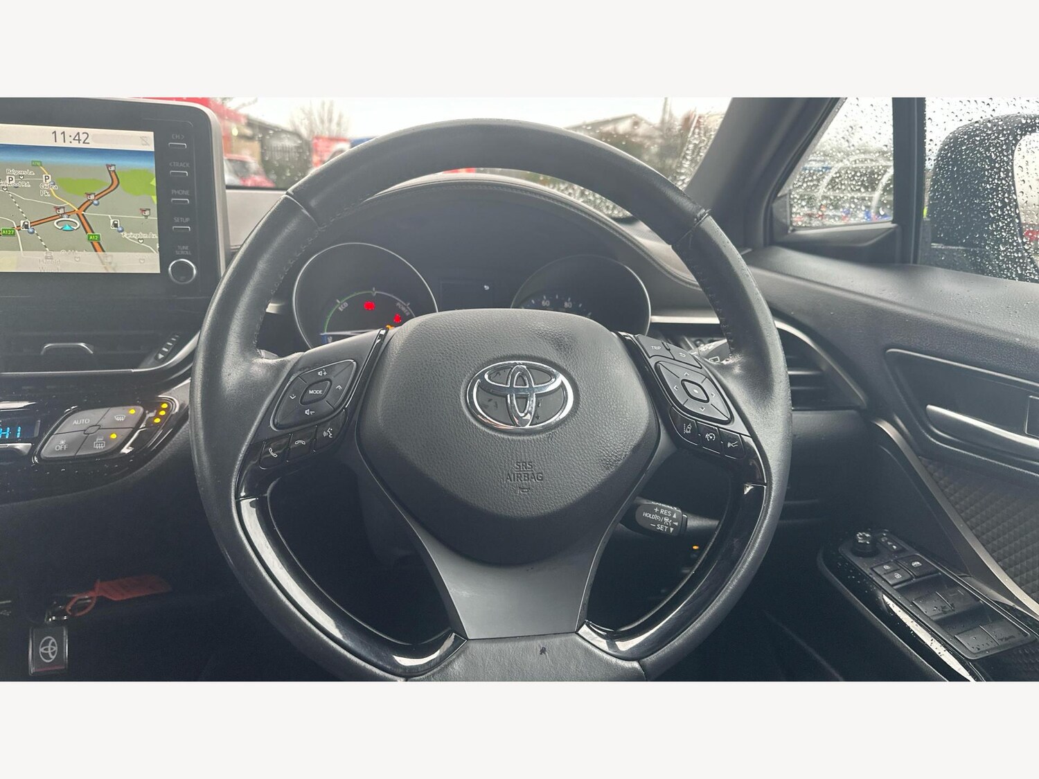 Used Toyota C-HR for sale - 77783667: Photo 10