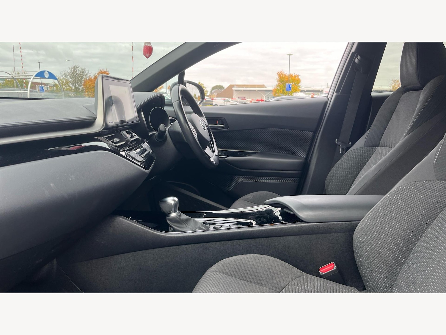 Used Toyota C-HR 2019 for sale - 76349286: Photo 12