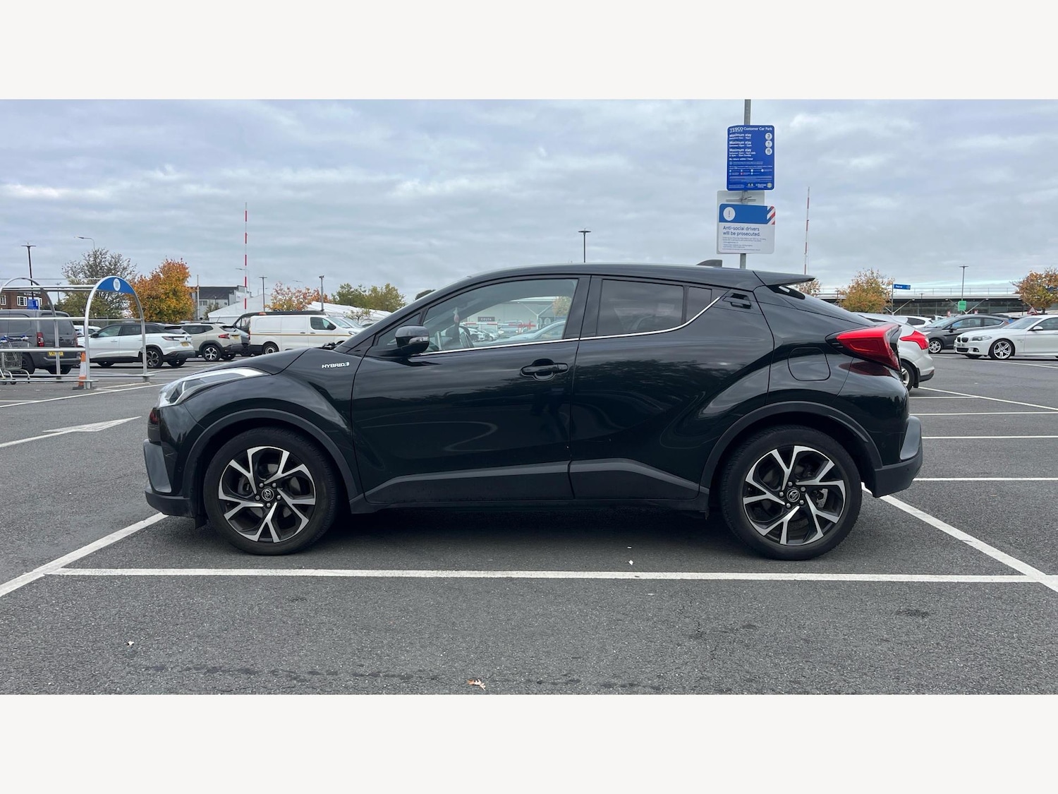 Used Toyota C-HR 2019 for sale - 76349286: Photo 19