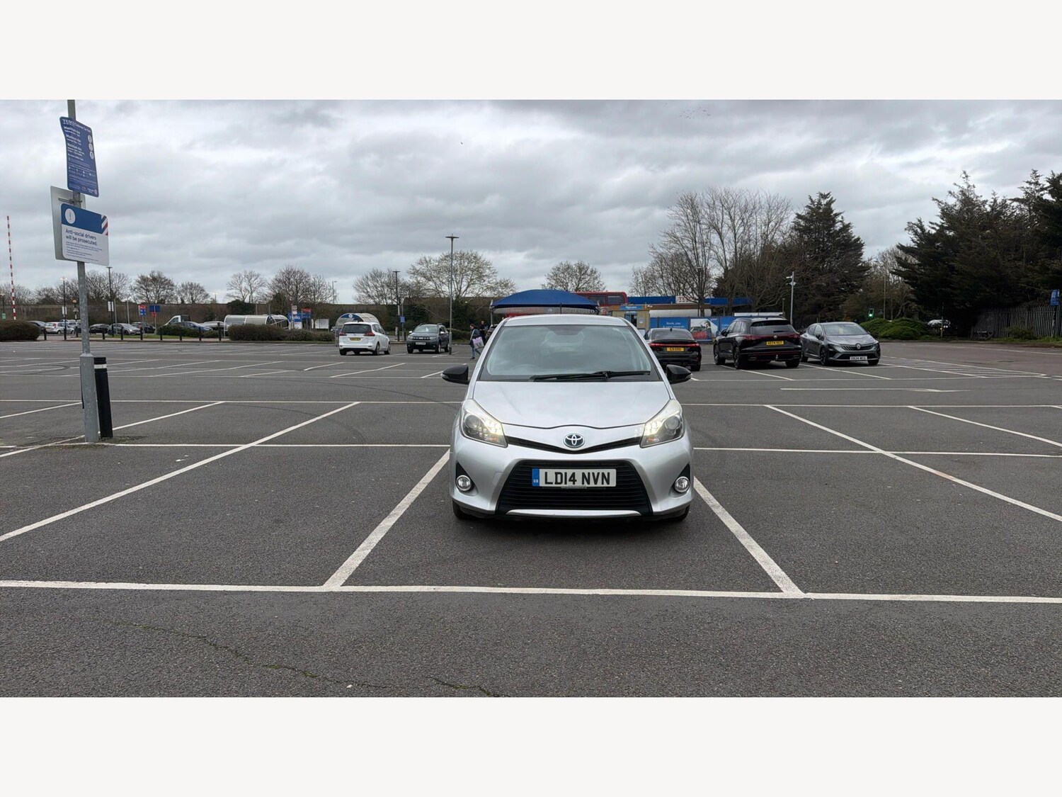 Used Toyota Yaris for sale - 77939381: Photo 17