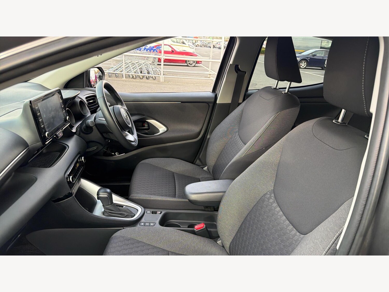 Used Toyota Yaris for sale - 76633629: Photo 12