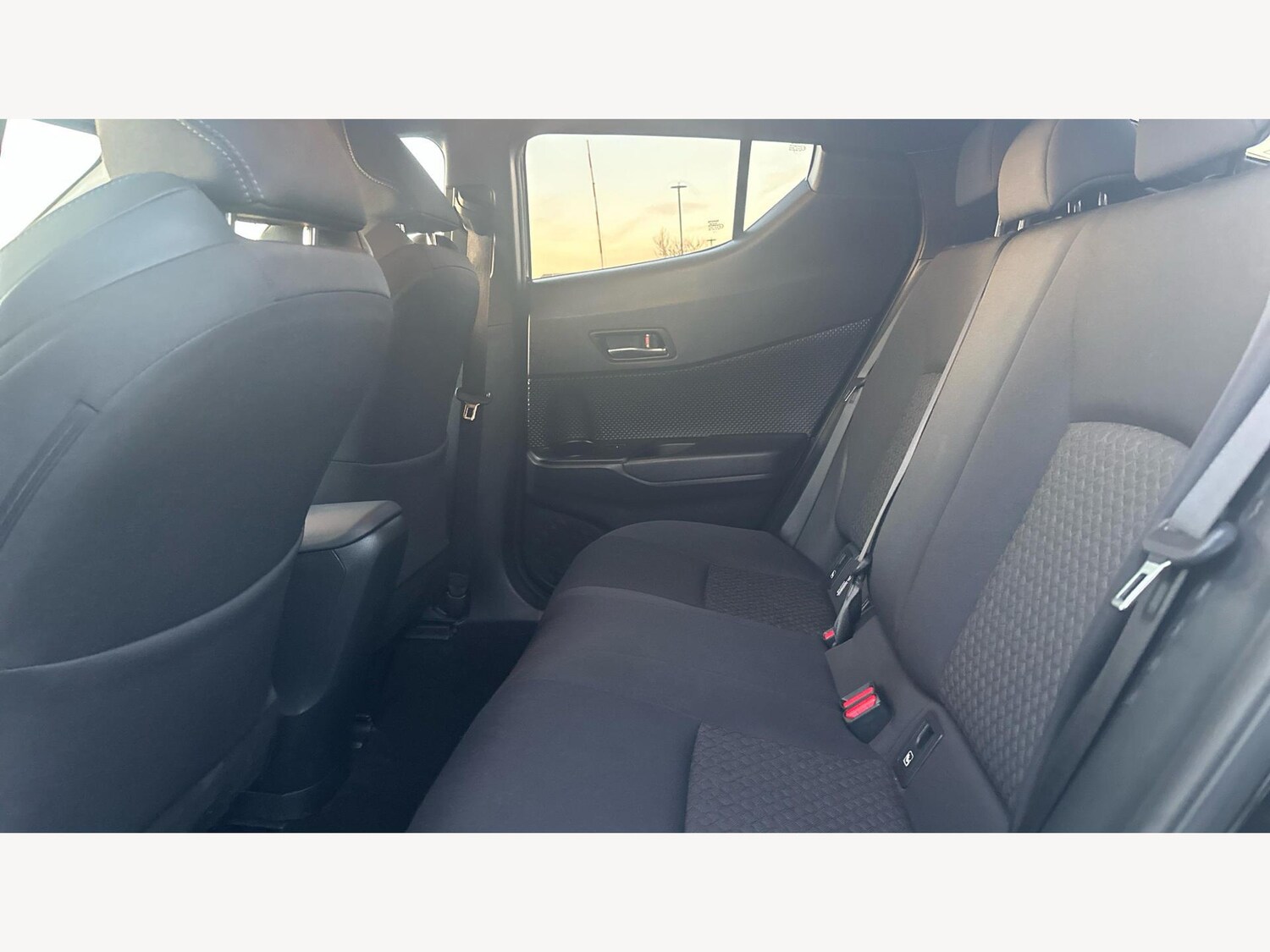 Used Toyota C-HR 2023 for sale - 77784051: Photo 15