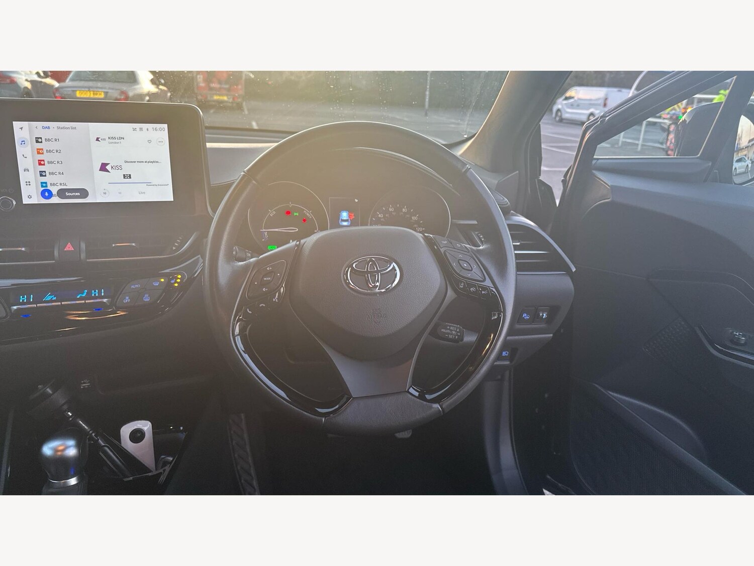 Used Toyota C-HR 2023 for sale - 77784051: Photo 8