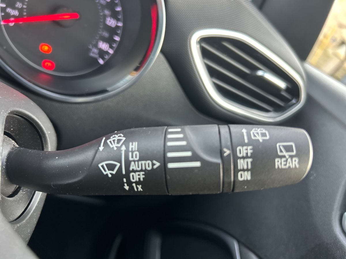 Used Vauxhall Crossland 2022 for sale - 77125279: Photo 31