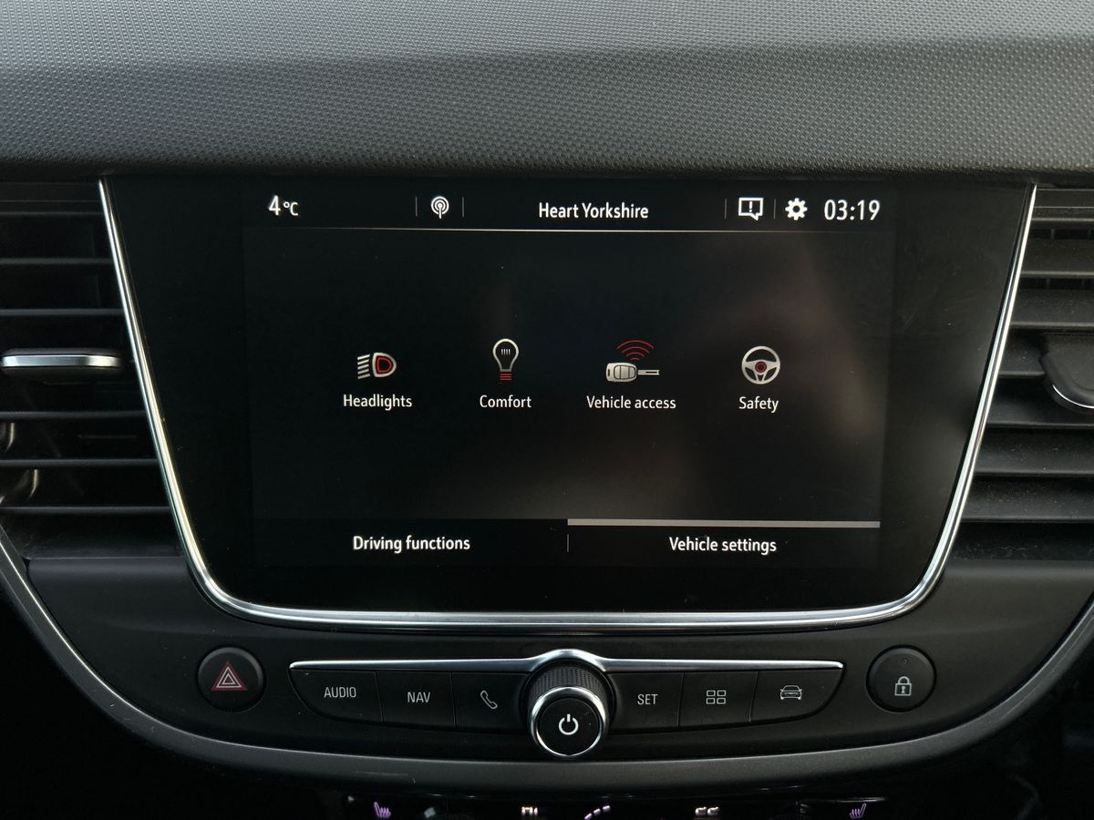 Used Vauxhall Crossland 2022 for sale - 77125279: Photo 37