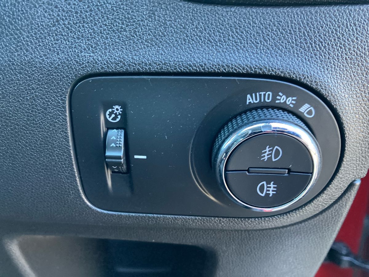 Used Vauxhall Crossland 2022 for sale - 76892393: Photo 29