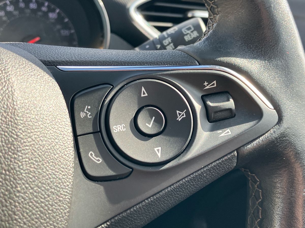 Used Vauxhall Crossland 2022 for sale - 75850713: Photo 21