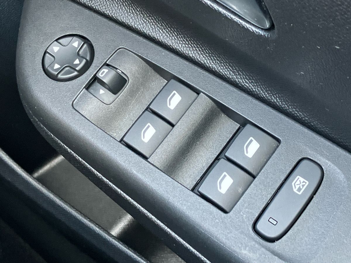 Used Vauxhall Corsa 2023 for sale - 76330583: Photo 19
