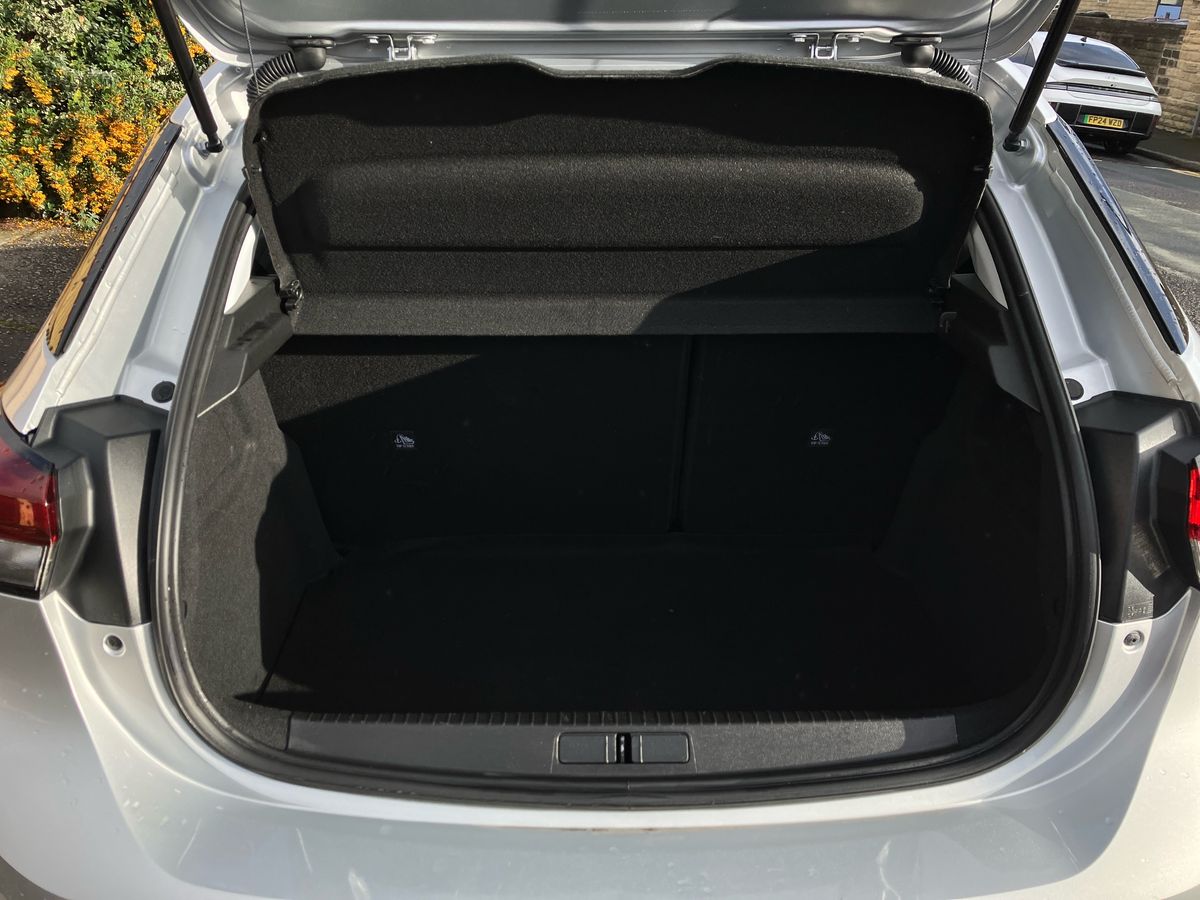 Used Vauxhall Corsa 2023 for sale - 76330583: Photo 21