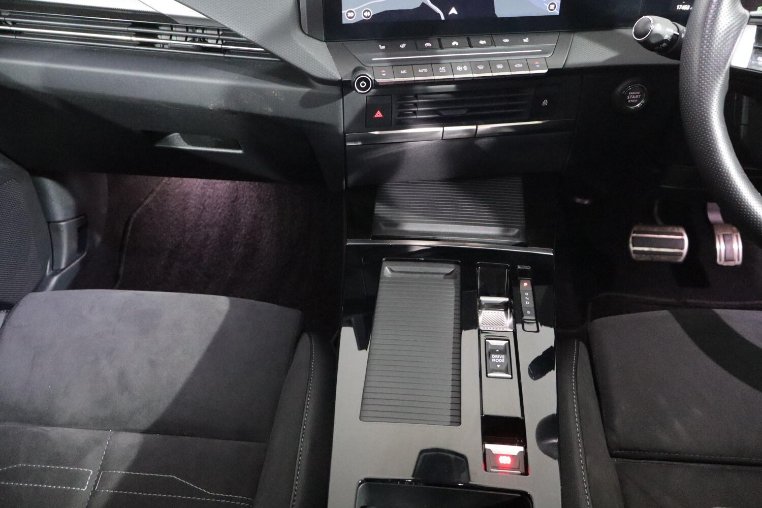 Used Vauxhall Astra 2024 for sale - 77398559: Photo 17