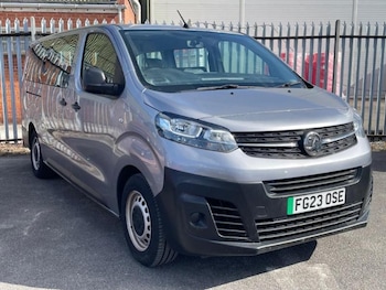 Vauxhall - Vivaro Life