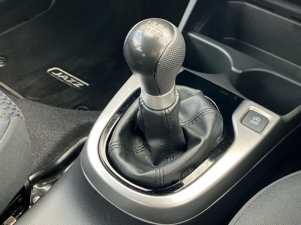 Used Honda Jazz 2018 for sale - 76142179: Photo 29