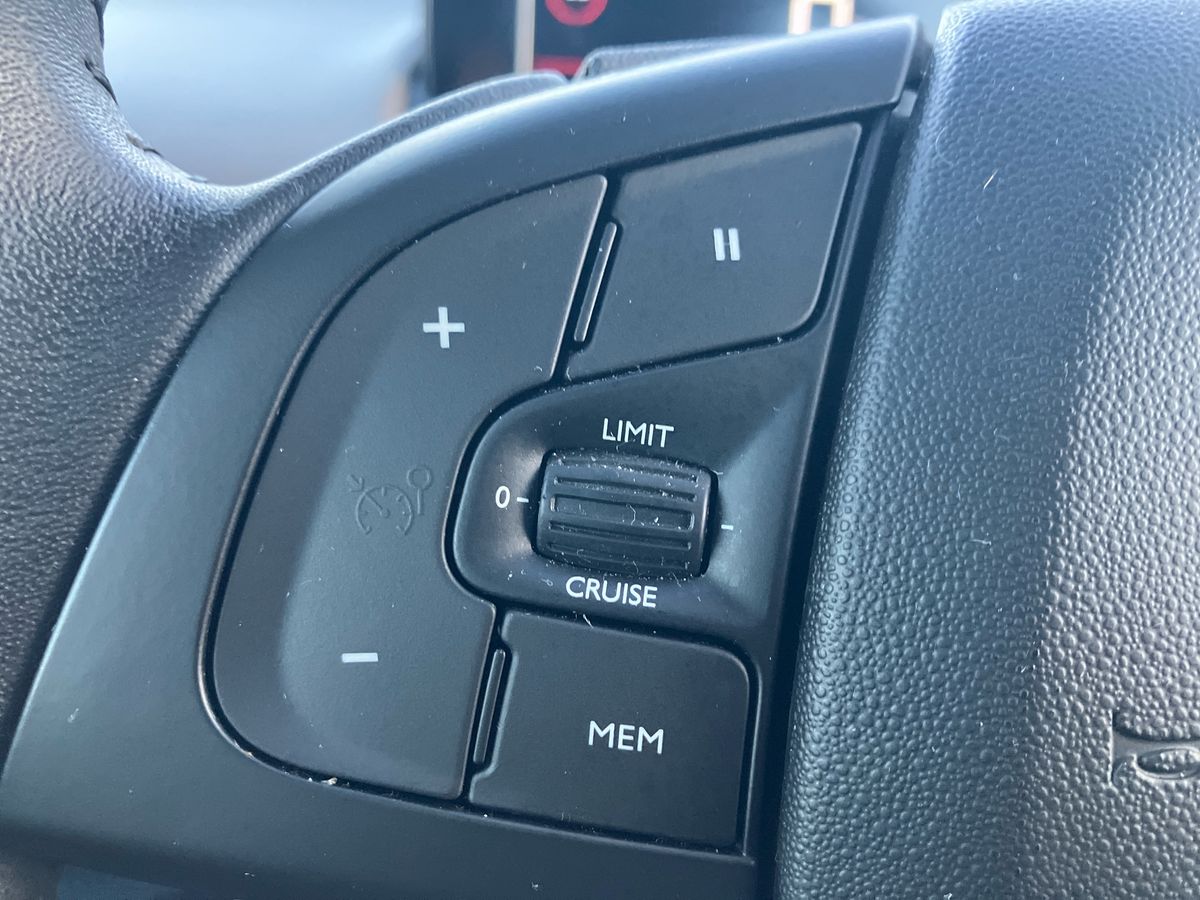 Used Citroen C4 Cactus 2019 for sale - 76736086: Photo 16