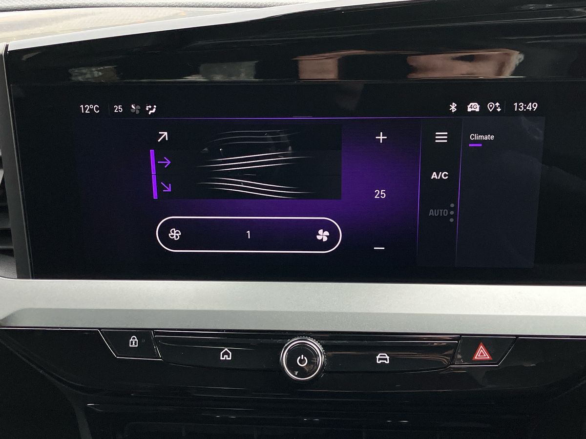 Used Vauxhall Mokka 2025 for sale - 76272511: Photo 32