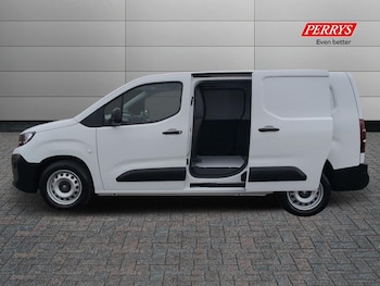 Used Vauxhall Combo 2024 for sale - 75651103: Photo
