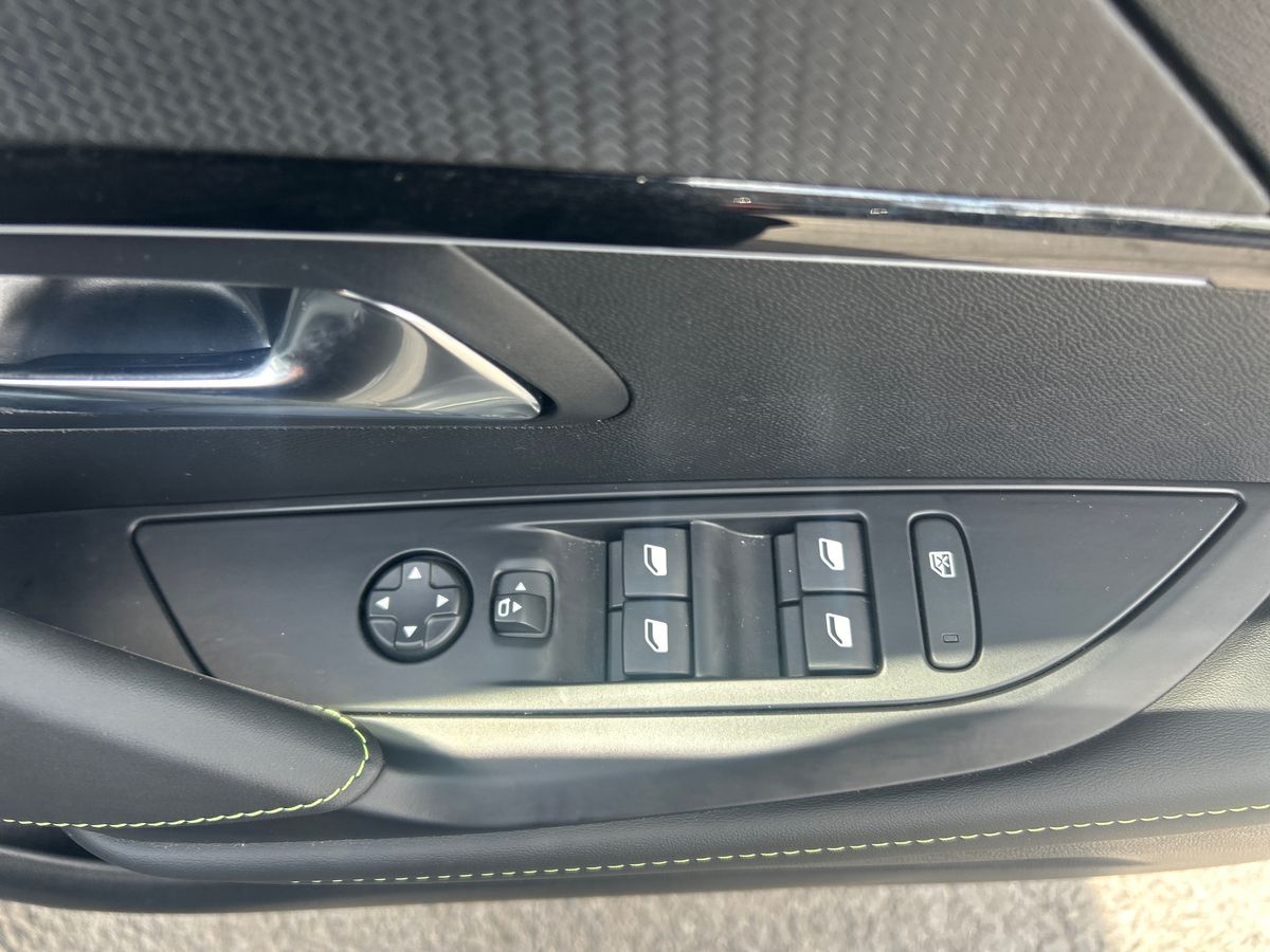 Used Peugeot 208 2025 for sale - 76542368: Photo 18