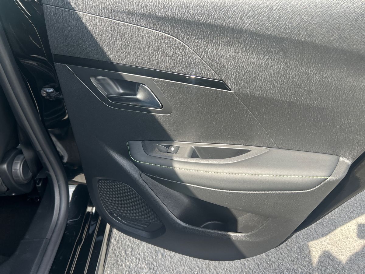 Used Peugeot 208 2025 for sale - 76542368: Photo 33