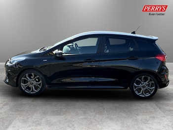 Used Ford Fiesta 2019 for sale - 77707656: Photo