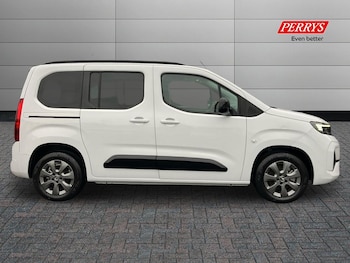 Used Vauxhall Combo Life 2025 for sale - 76518189: Photo