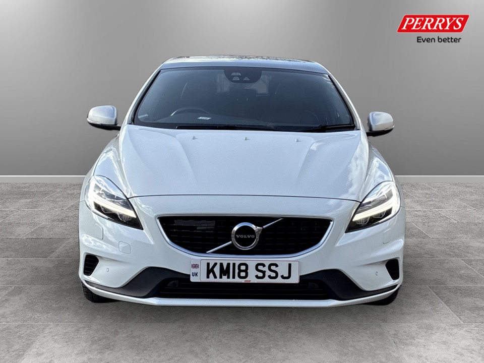 Used Volvo V40 2018 for sale - 78053855: Photo 2