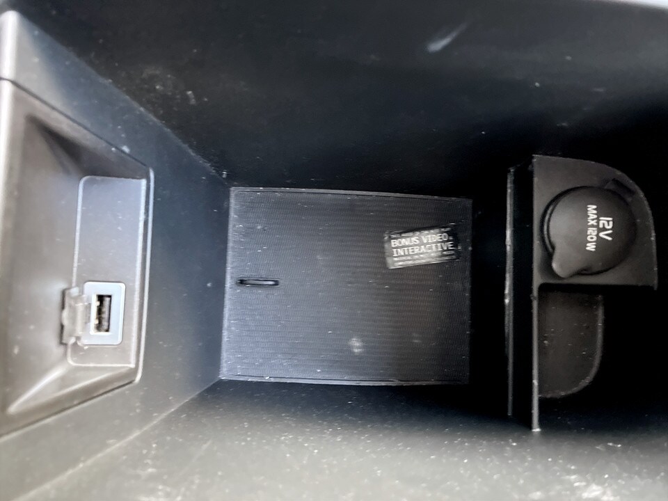 Used Volvo V40 2018 for sale - 78053855: Photo 35