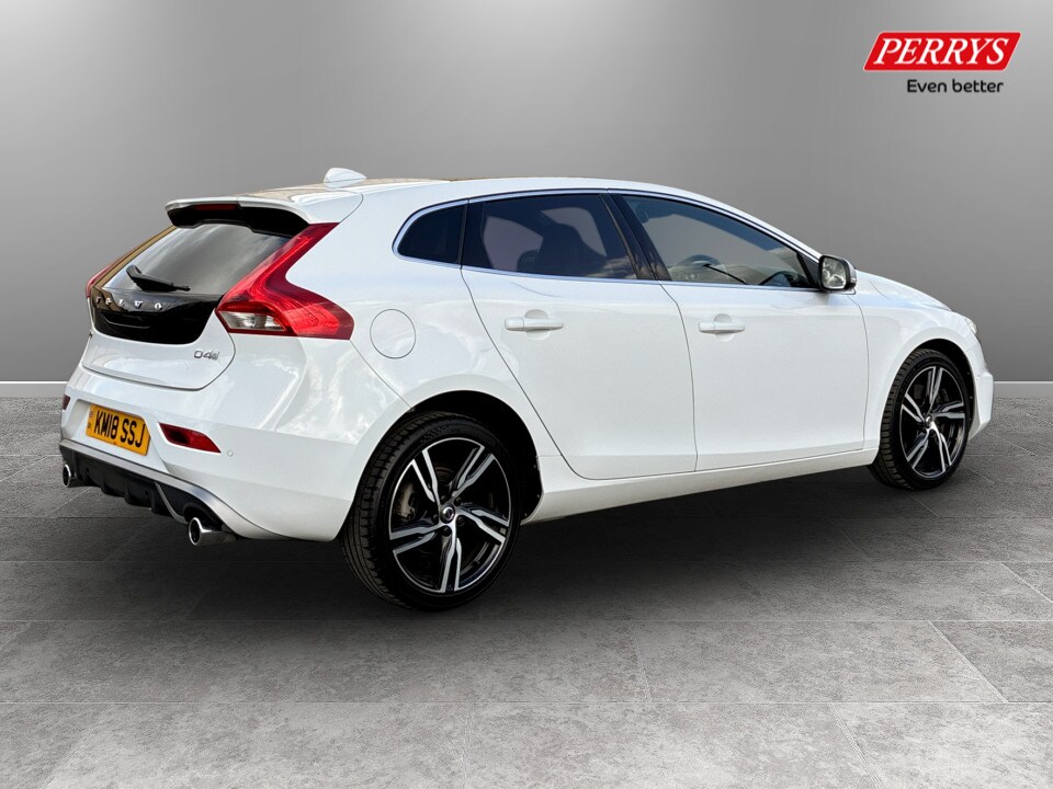 Used Volvo V40 2018 for sale - 78053855: Photo 7