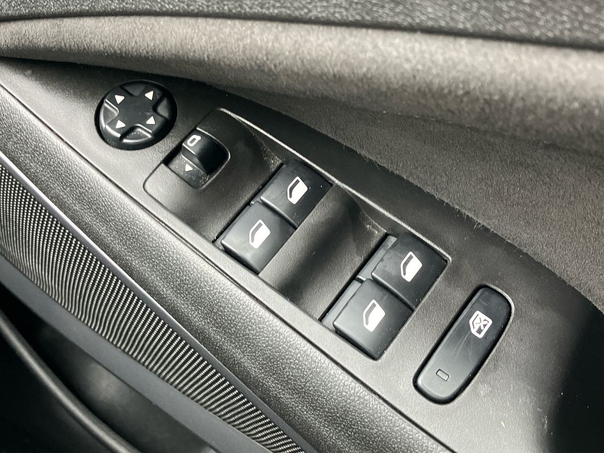 Used Vauxhall Crossland 2022 for sale - 76045438: Photo 18