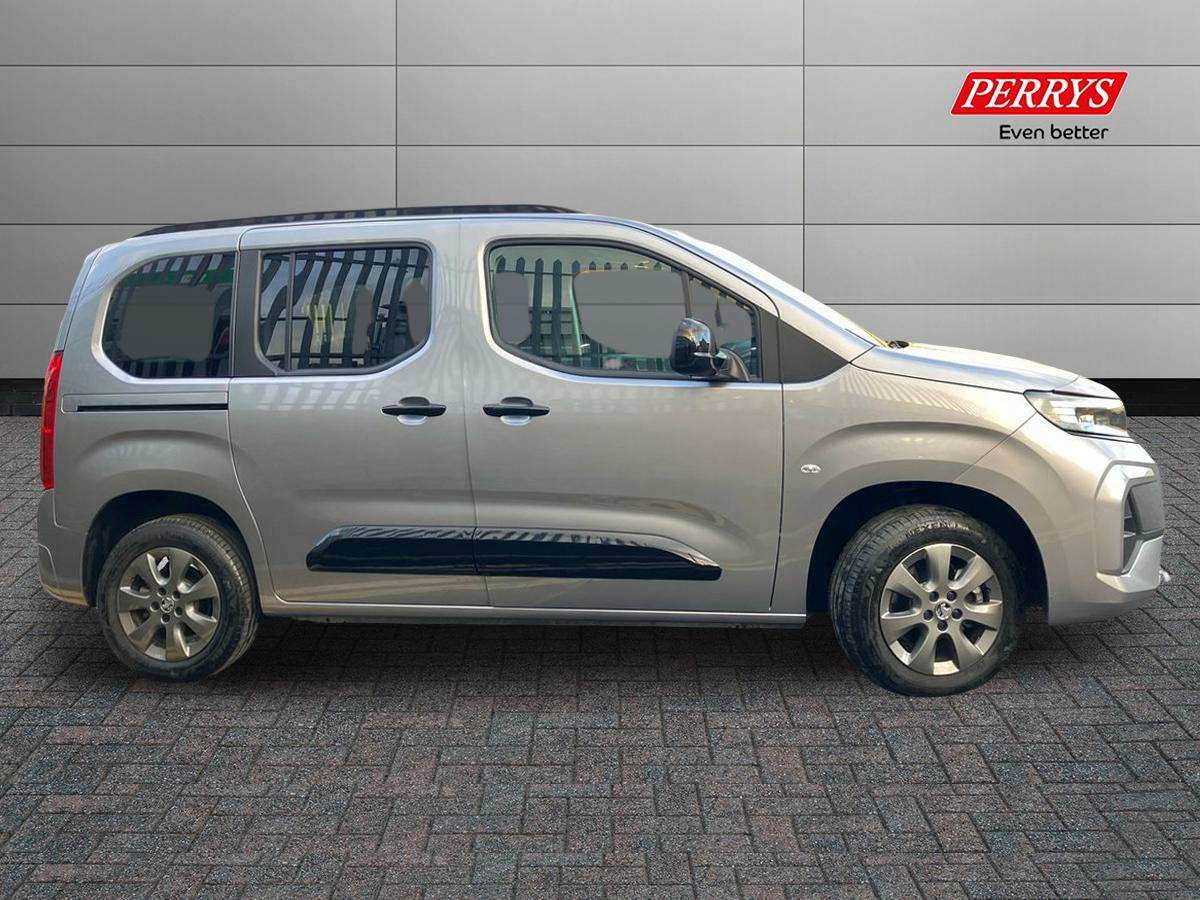 Used Vauxhall Combo Life 2025 for sale - 77617261: Photo 3