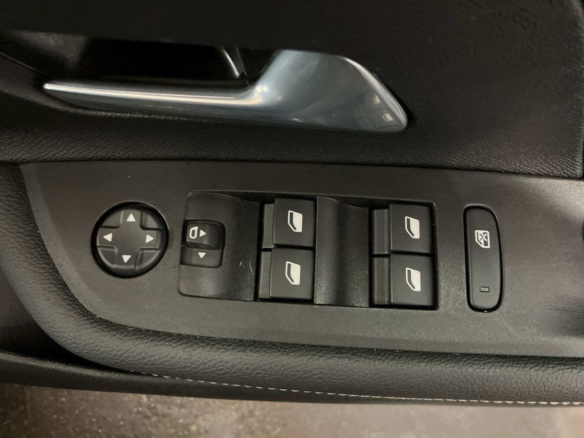 Used Vauxhall Mokka 2024 for sale - 76878368: Photo 18