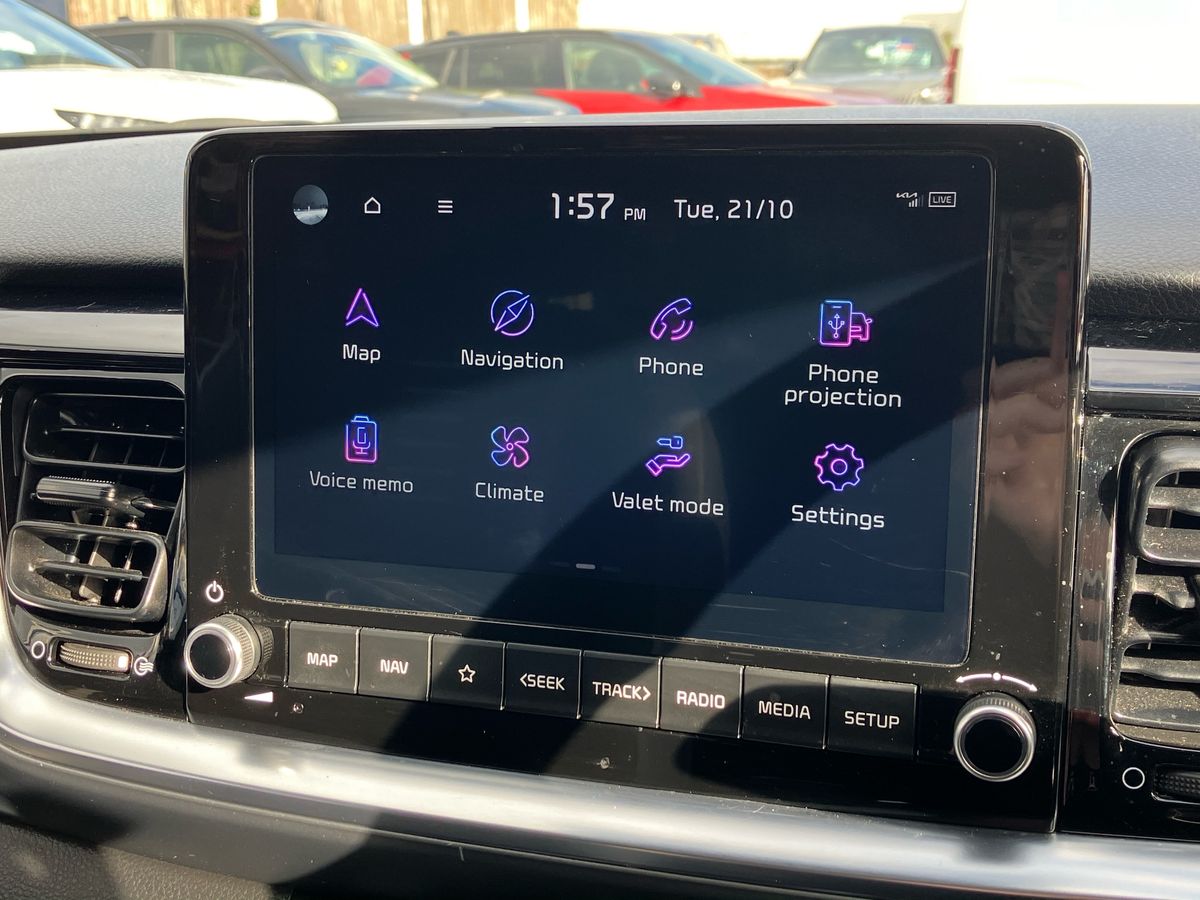 Used Kia Stonic 2021 for sale - 76192271: Photo 11