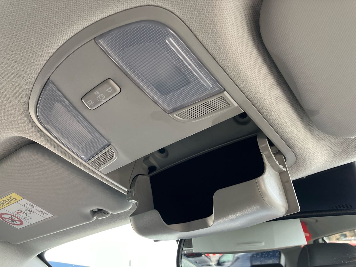 Used Kia Stonic 2021 for sale - 76192271: Photo 28