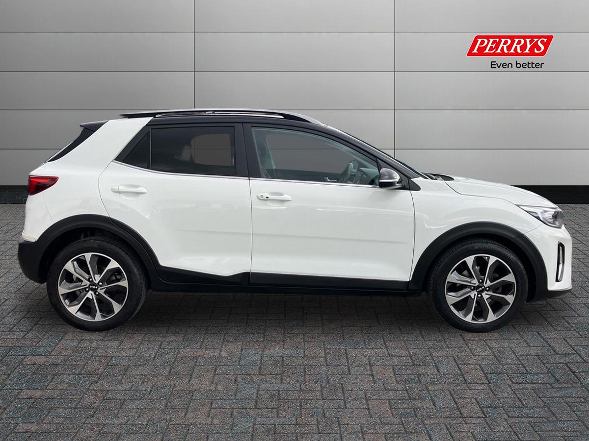 Used Kia Stonic 2021 for sale - 76192271: Photo 3