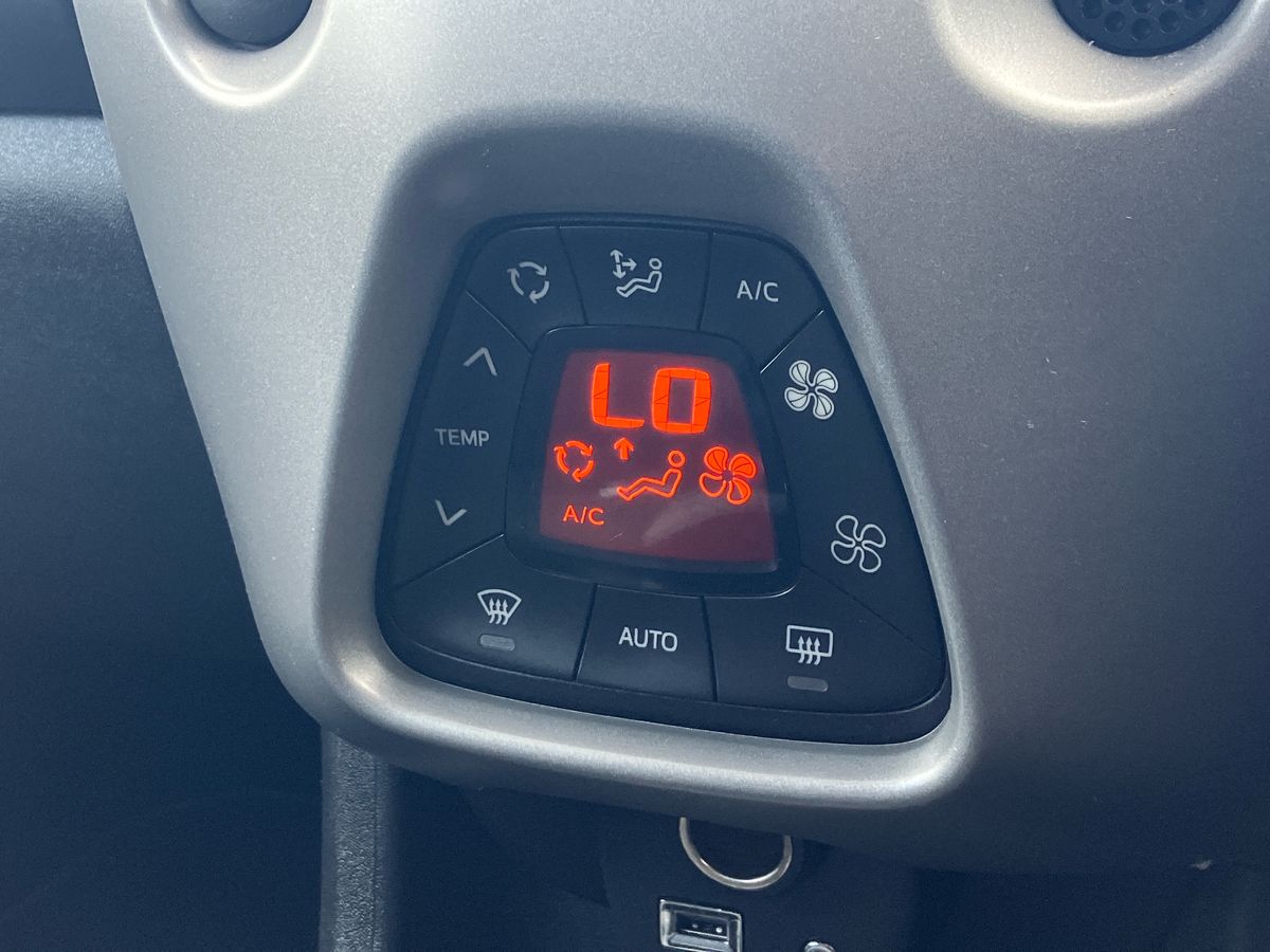 Used Toyota AYGO 2020 for sale - 76097359: Photo 12
