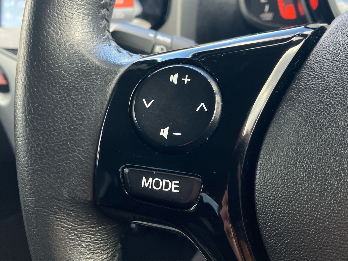 Used Toyota AYGO 2020 for sale - 76097359: Photo 16