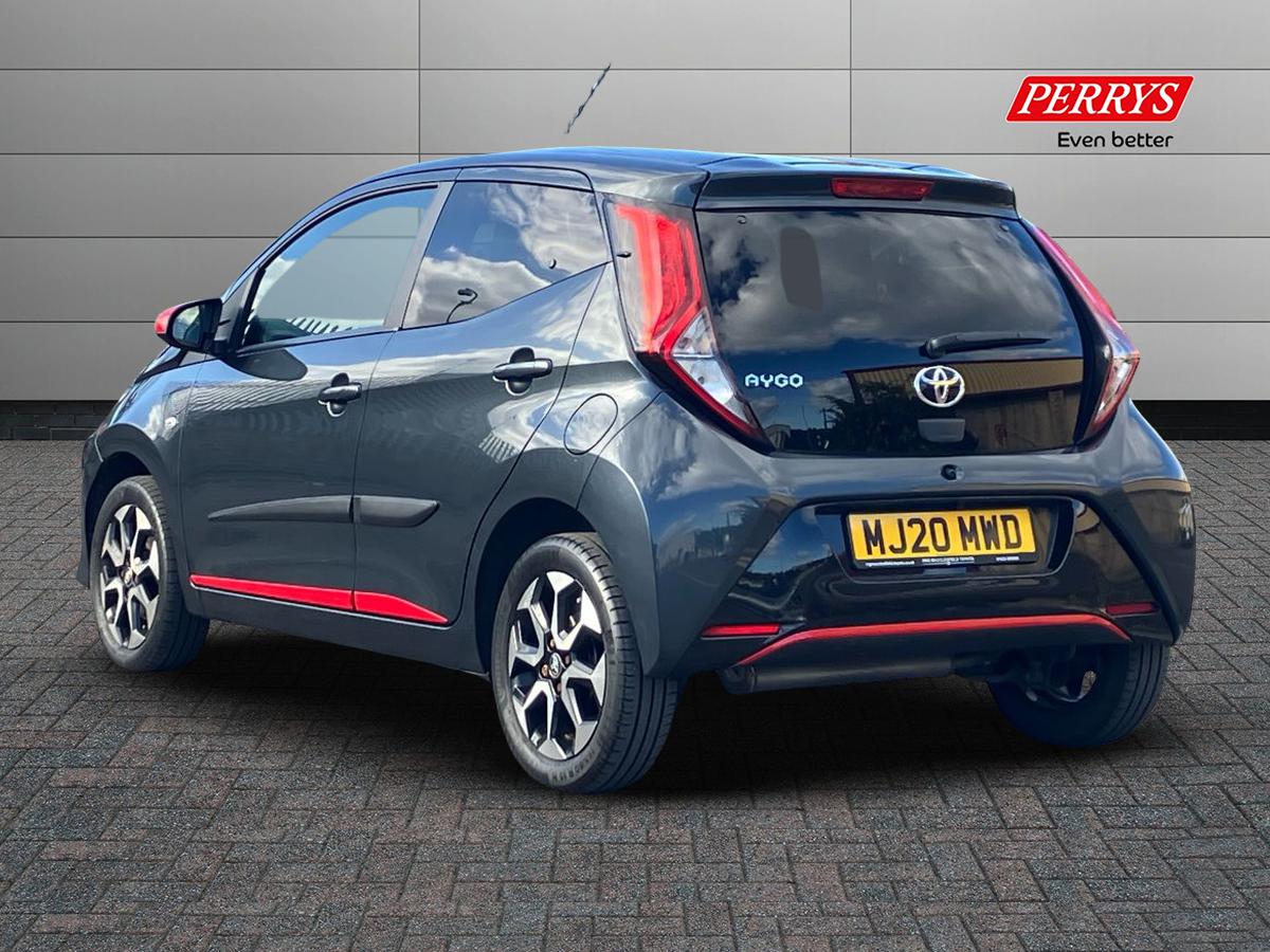 Used Toyota AYGO 2020 for sale - 76097359: Photo 2