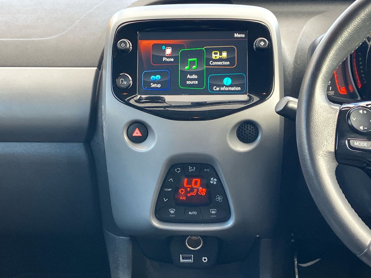 Used Toyota AYGO 2020 for sale - 76097359: Photo 33