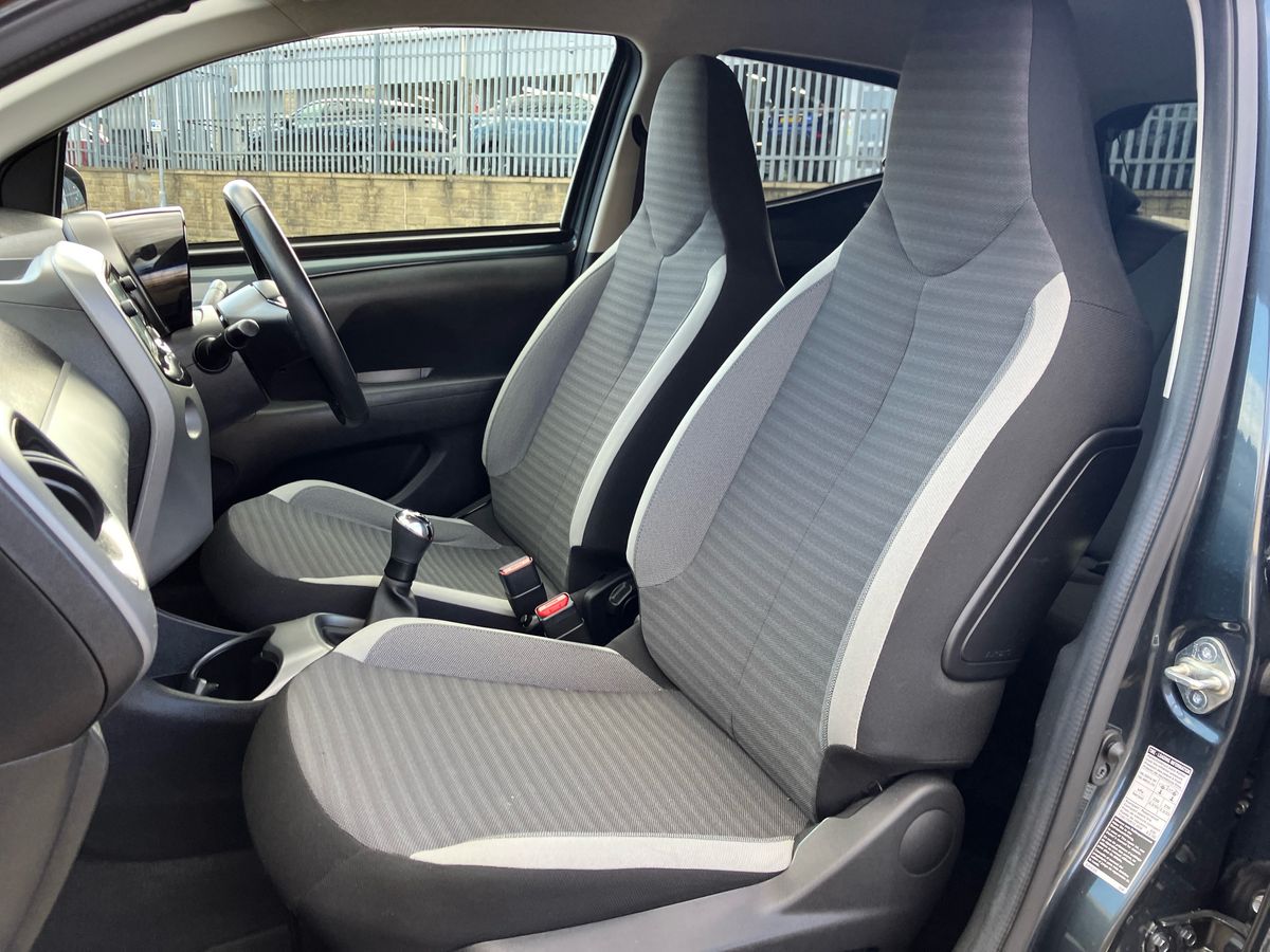Used Toyota AYGO 2020 for sale - 76097359: Photo 34