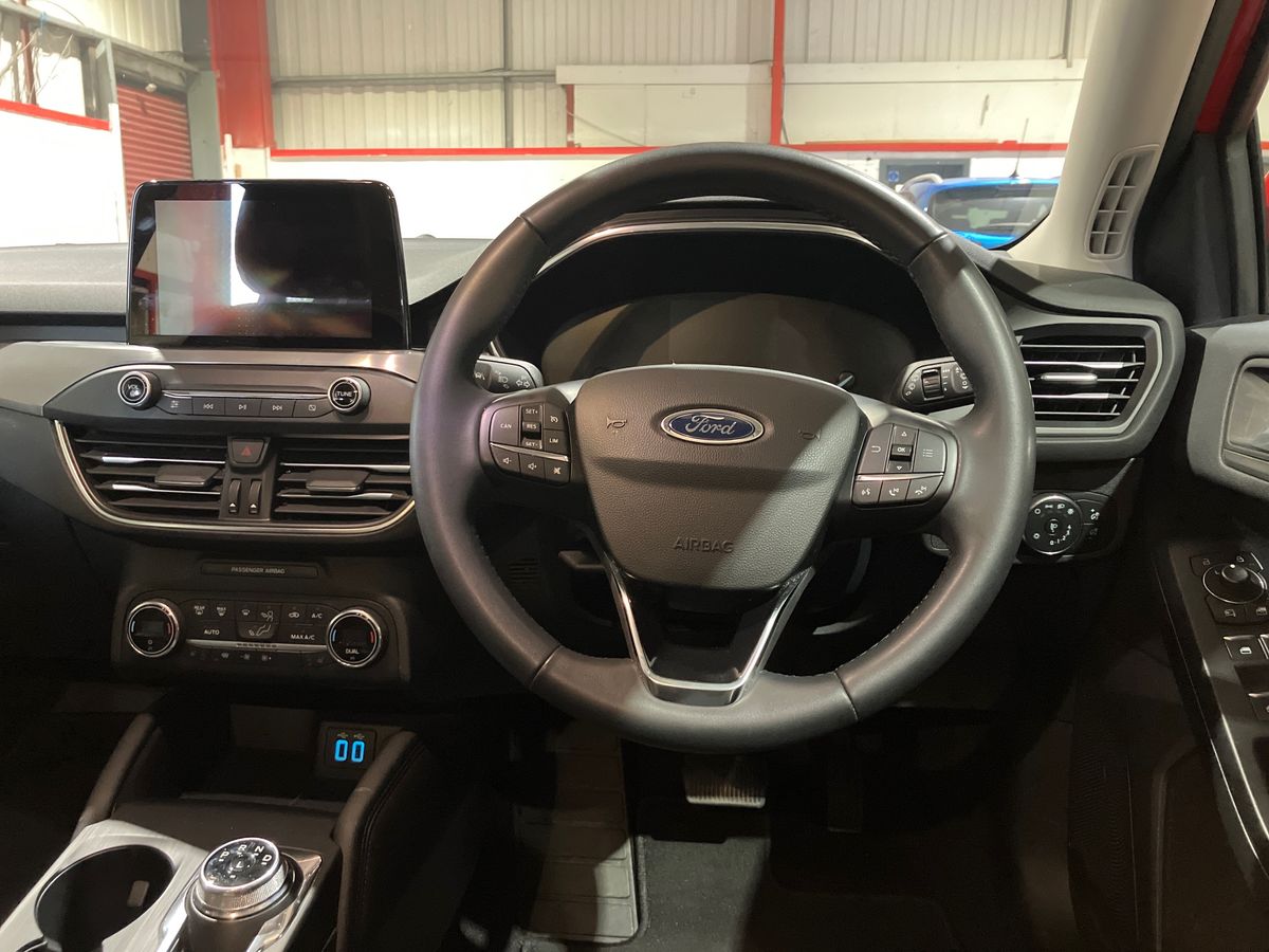 Used Ford Focus 2022 for sale - 76905694: Photo 15