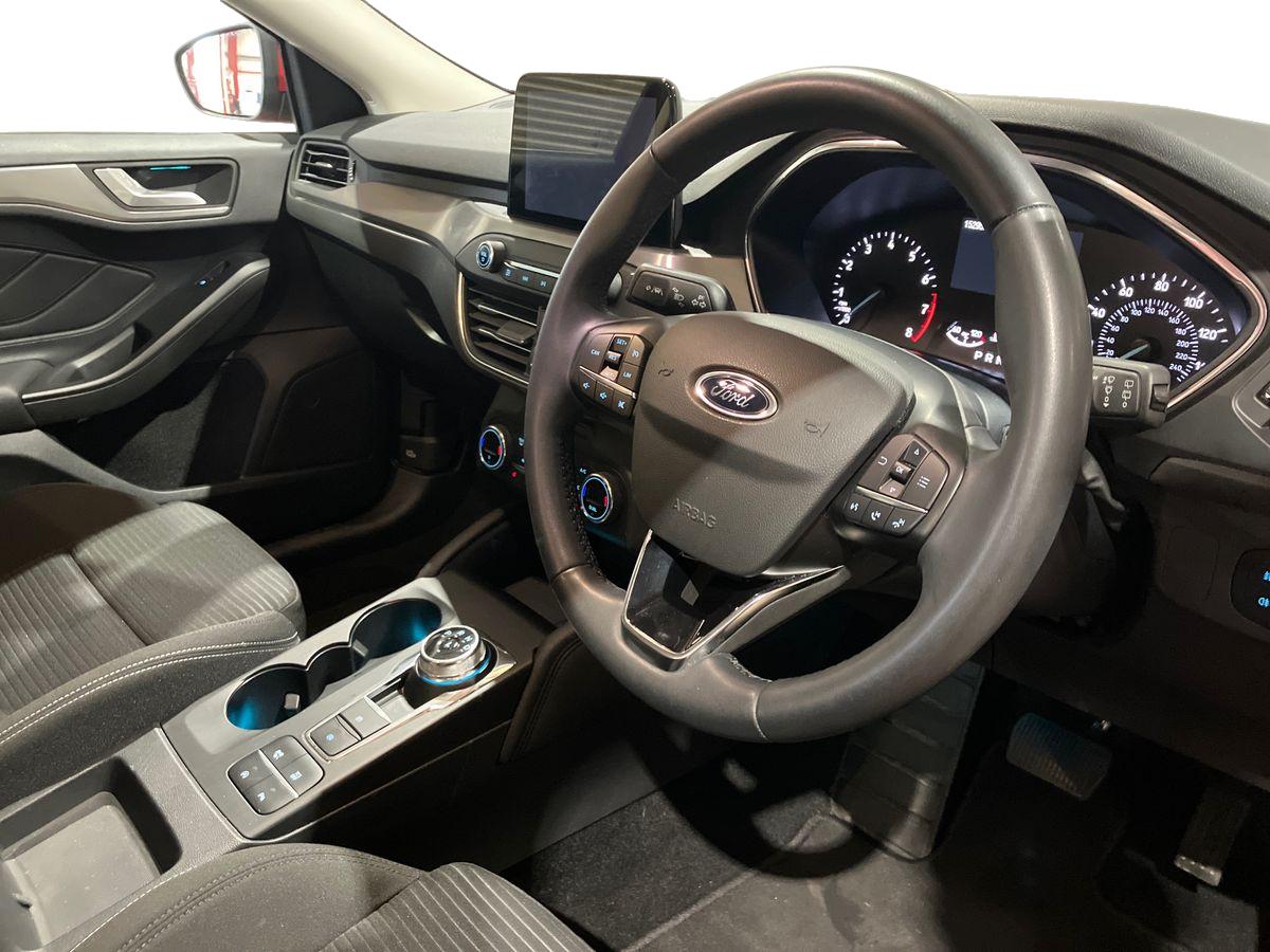 Used Ford Focus 2022 for sale - 76905694: Photo 8