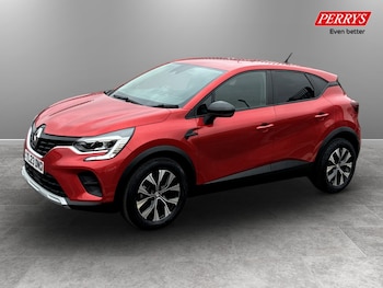 Used Renault Captur 2023 for sale - 78105313: Photo