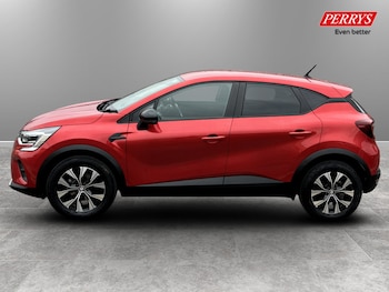 Used Renault Captur 2023 for sale - 78105313: Photo