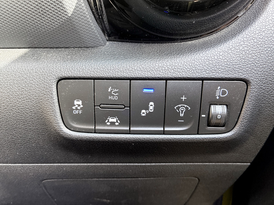 Used Hyundai KONA 2018 for sale - 78053934: Photo 27